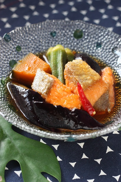 鮭と夏野菜の南蛮 酒蔵が教える 酒 みりん 粕 麹のレシピやお役立ち情報サイト 白扇酒造
